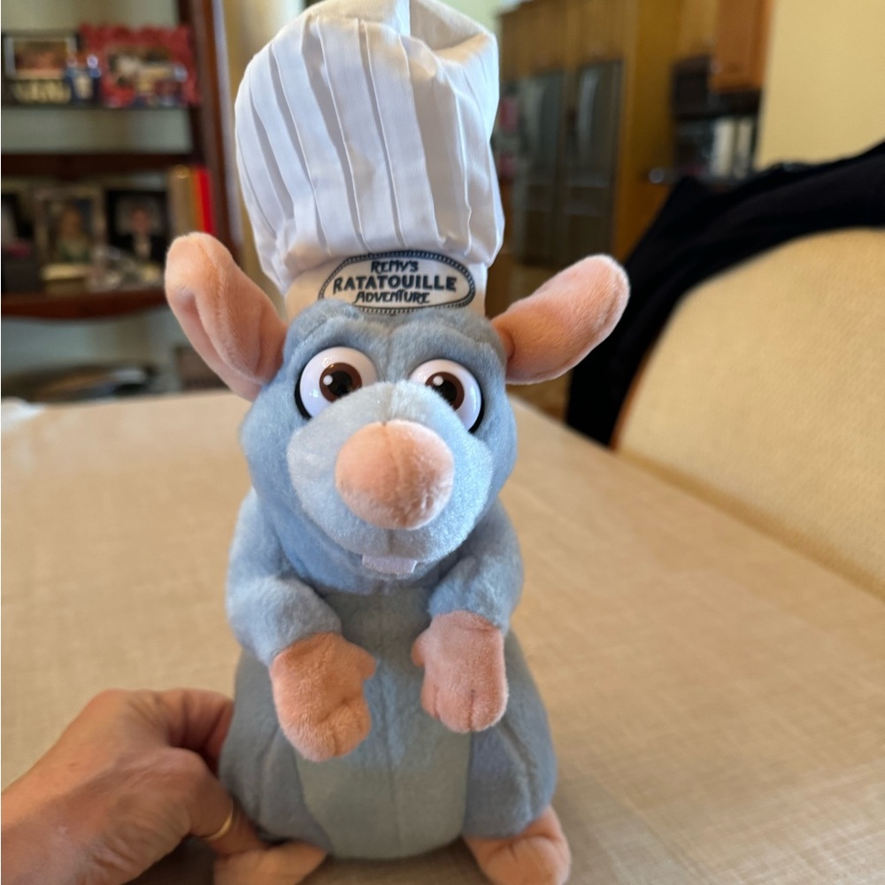 Disney’s Talking ratatouille, French, and English